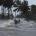 चक्रवाती तूफान यास से समुद्र में 4 फीट ऊंची लहरें उठने का खतरा, बंगाल-ओडिशा में देगा दस्तक